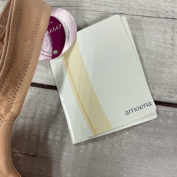 Amoena “Marlena” pocketed mastectomy Seamless Bra - Picture 4 of 12